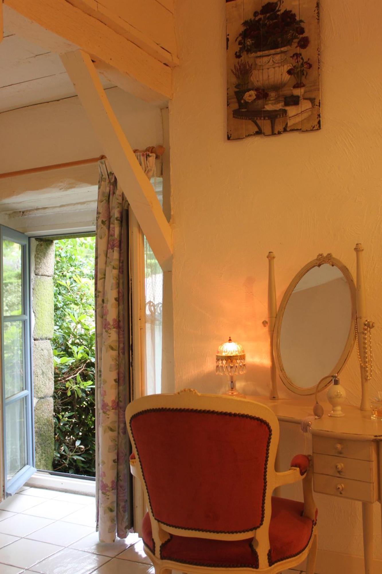 Val-Couesnon Chambres D'Hotes Le Quartier חדר תמונה